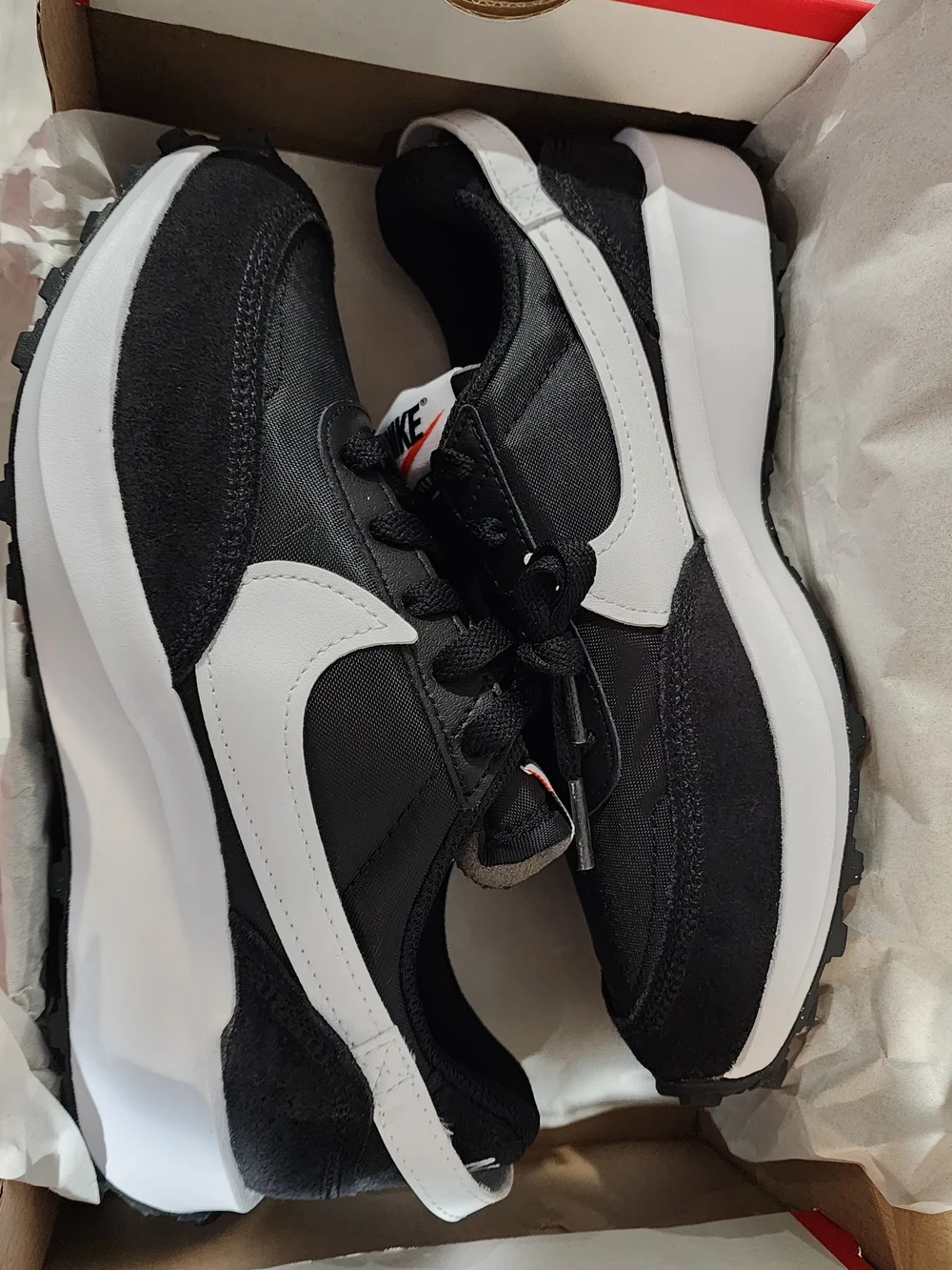 Nike Black and White Women's Athletic Runner Sneakers